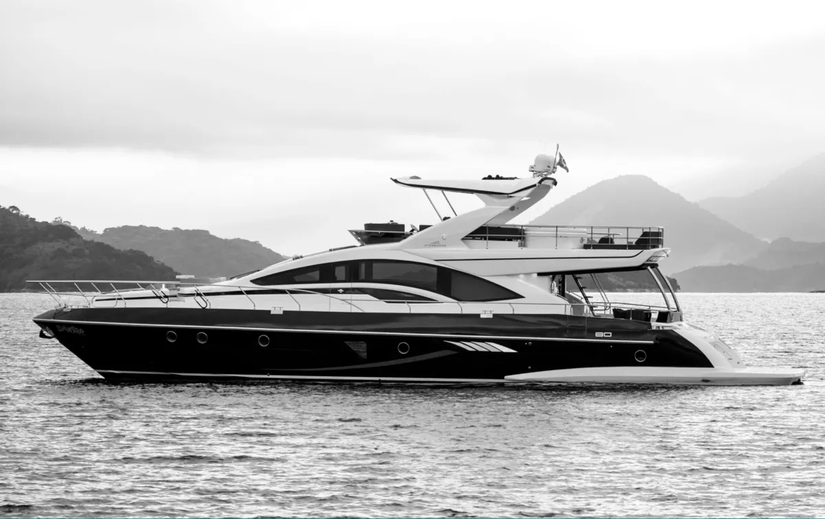 Intermarine 80 — Exterior (2 de 3)