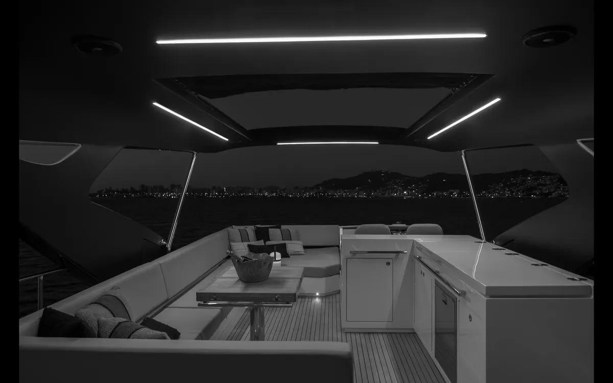 Intermarine 80 — Flybridge (9 de 9)